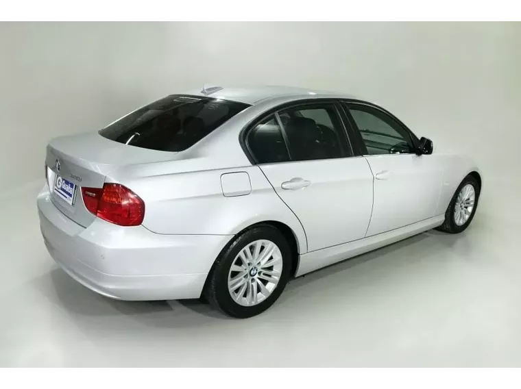 BMW 320i Prata 8