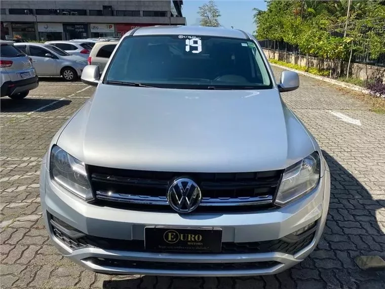 Volkswagen Amarok Prata 9