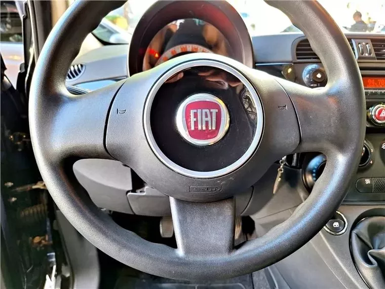 Fiat 500 Preto 11