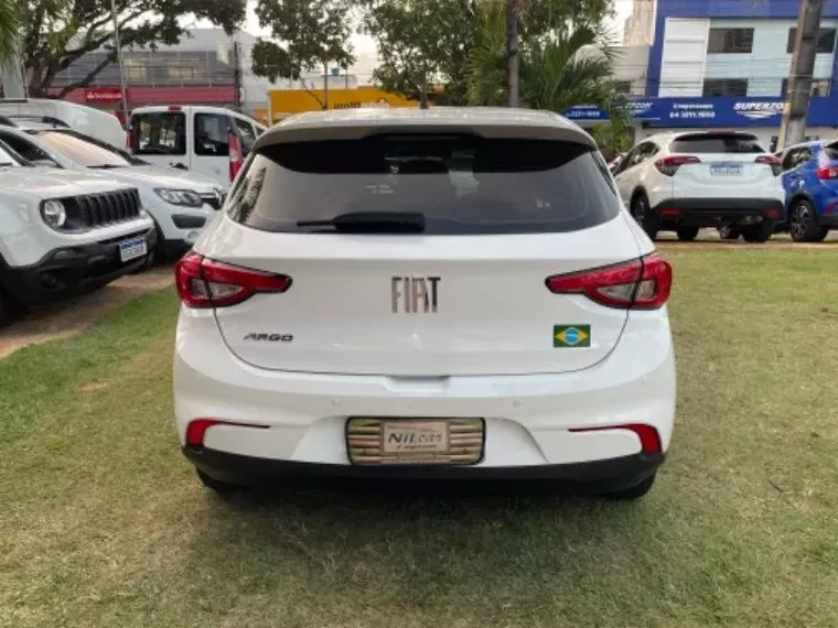 Fiat Argo Branco 1