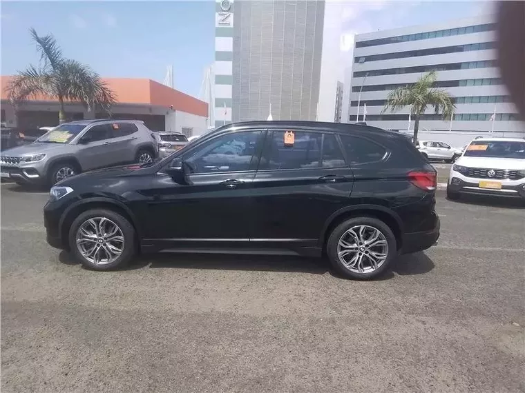 BMW X1 Preto 5