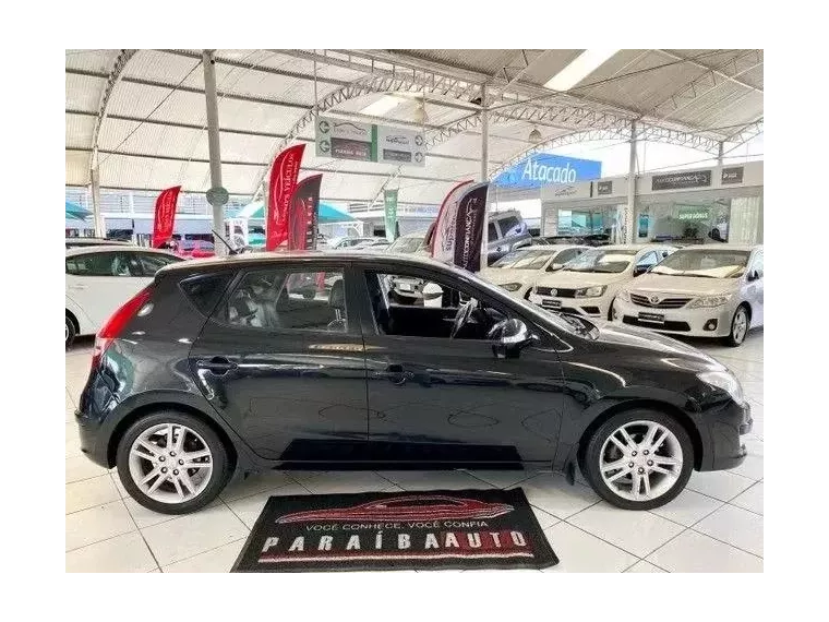 Hyundai I30 Preto 8