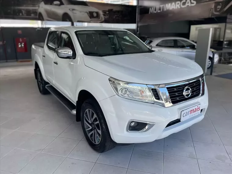 Nissan Frontier Branco 3