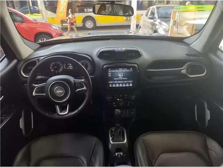 Jeep Renegade Prata 12