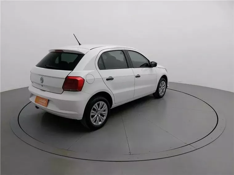 Volkswagen Gol Branco 16