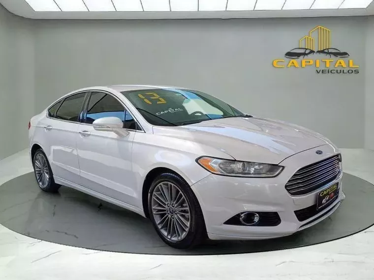 Ford Fusion Branco 5