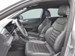 Volkswagen Taos