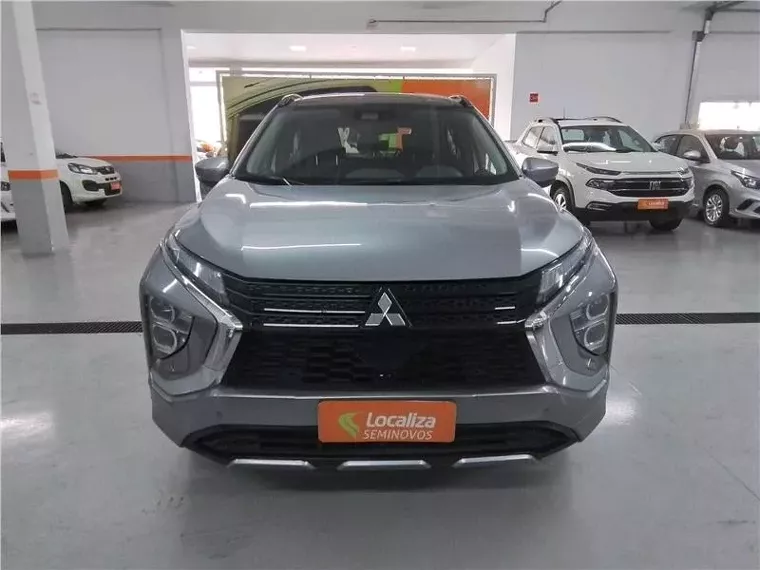 Mitsubishi Eclipse Cross Prata 1