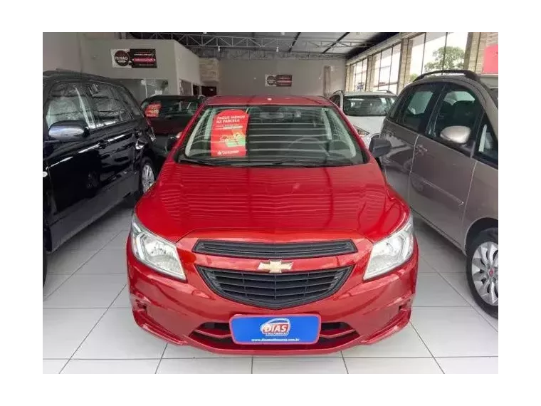 Chevrolet Onix Vermelho 1