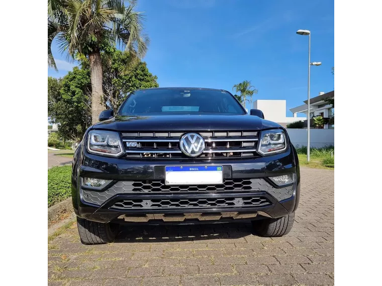 Volkswagen Amarok Preto 24