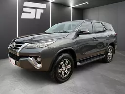 Hilux SW4