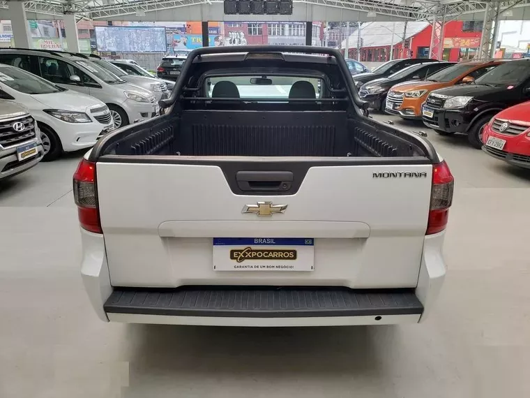 Chevrolet Montana Branco 3