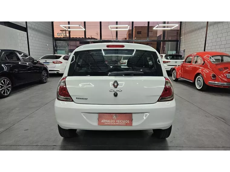 Renault Clio Branco 6