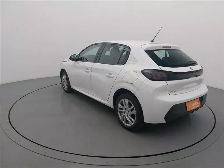 Peugeot 208 Branco 10