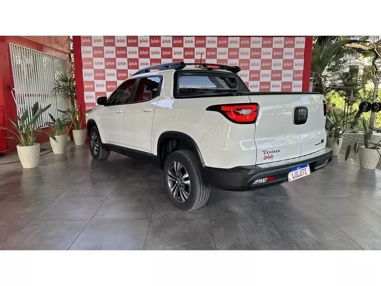 Fiat Toro Branco 1