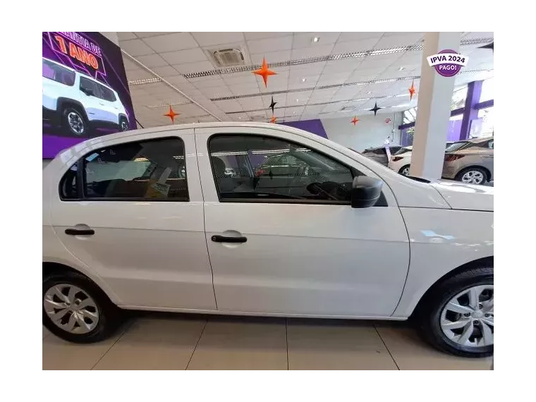 Volkswagen Gol Branco 4