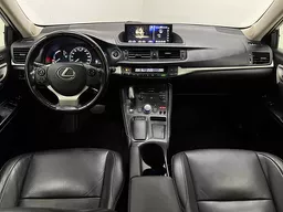 Lexus CT200H