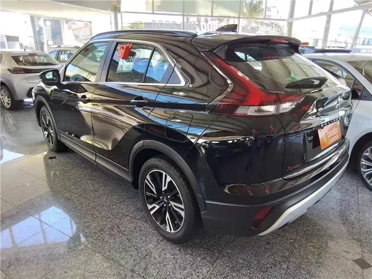 Mitsubishi Eclipse Cross Preto 2