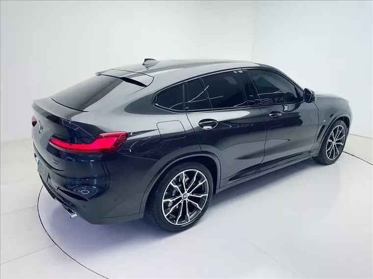 BMW X4 Cinza 11