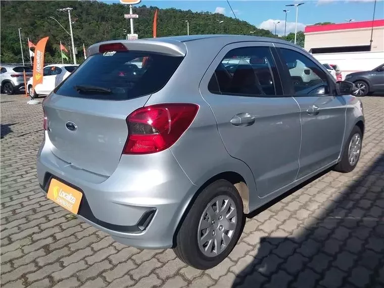 Ford KA Prata 13