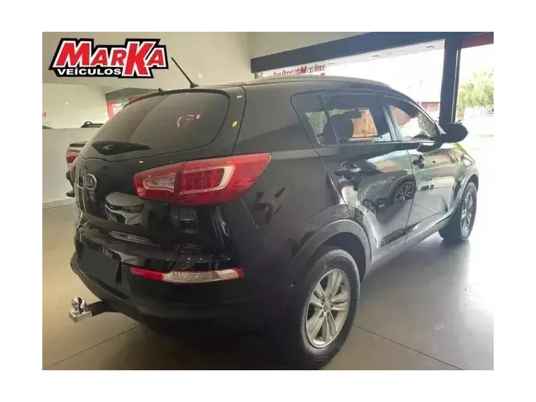 KIA Sportage Preto 3