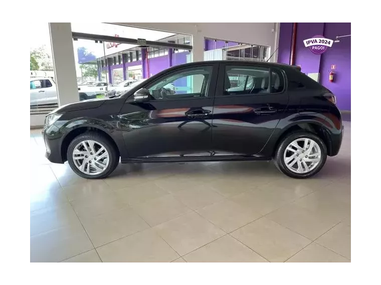 Peugeot 208 Preto 1