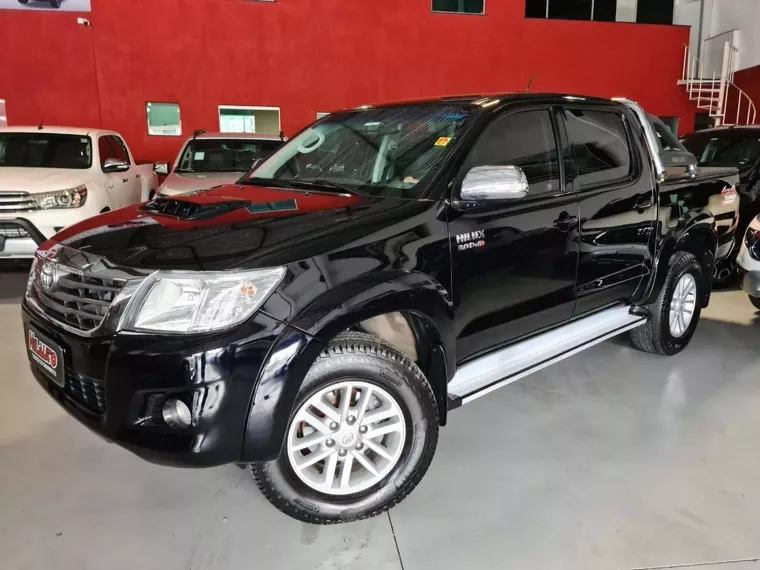 Toyota Hilux Preto 1