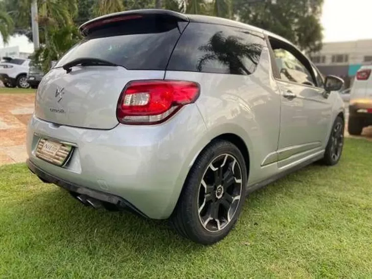 Citroën DS3 Prata 1