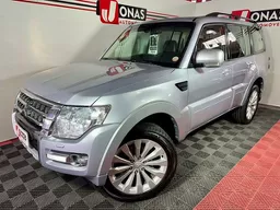 Mitsubishi Pajero Full