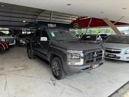 Mitsubishi Triton