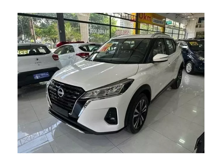 Nissan Kicks Branco 6