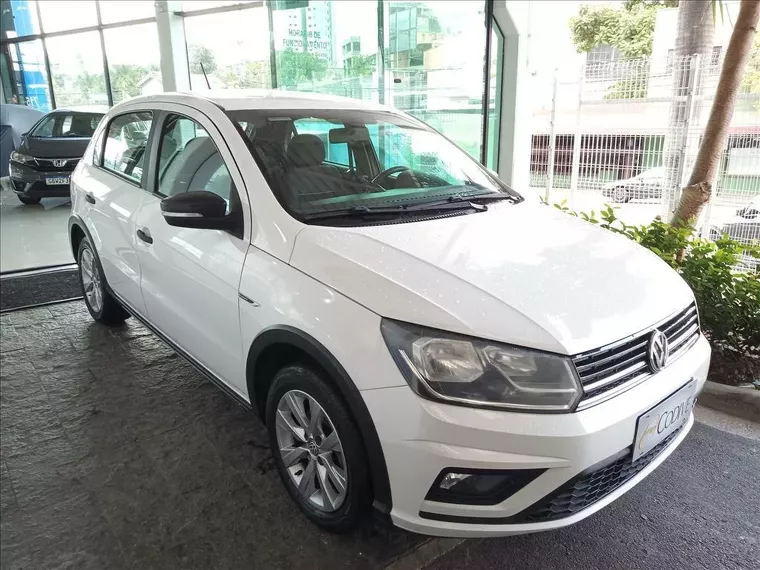 Volkswagen Gol Branco 5