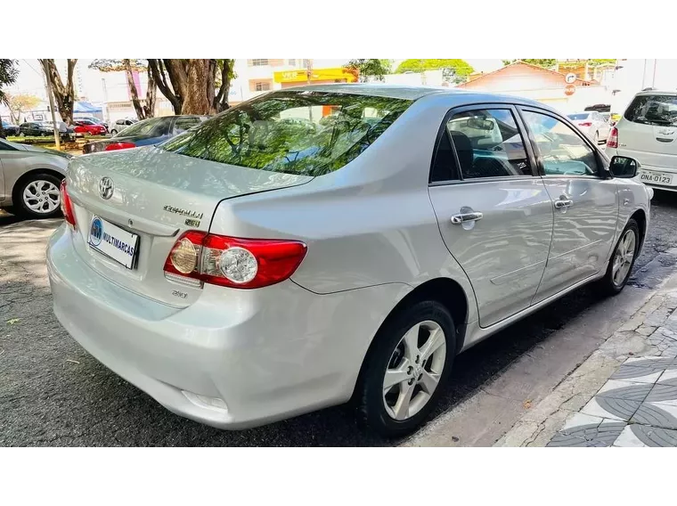 Toyota Corolla Prata 10