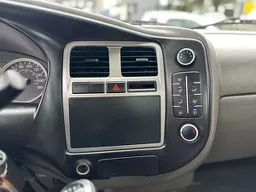 Hyundai HR
