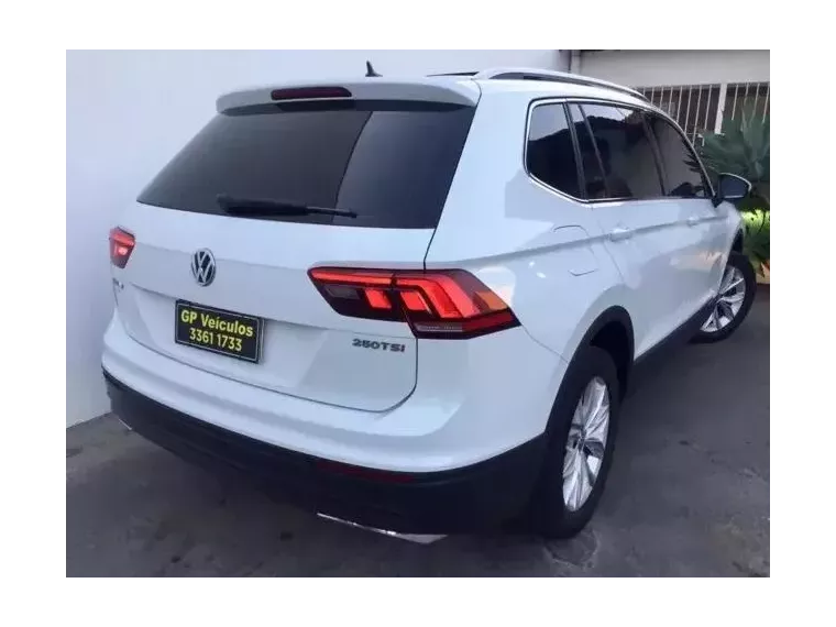 Volkswagen Tiguan Branco 2