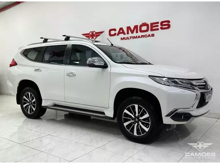 Mitsubishi Pajero Sport Branco 9