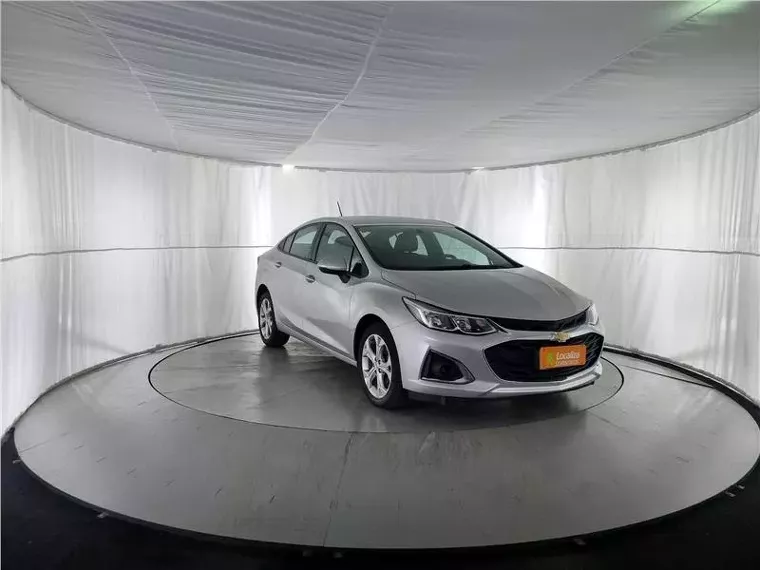 Chevrolet Cruze Prata 3