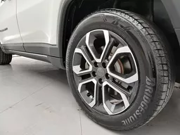 Jeep Commander