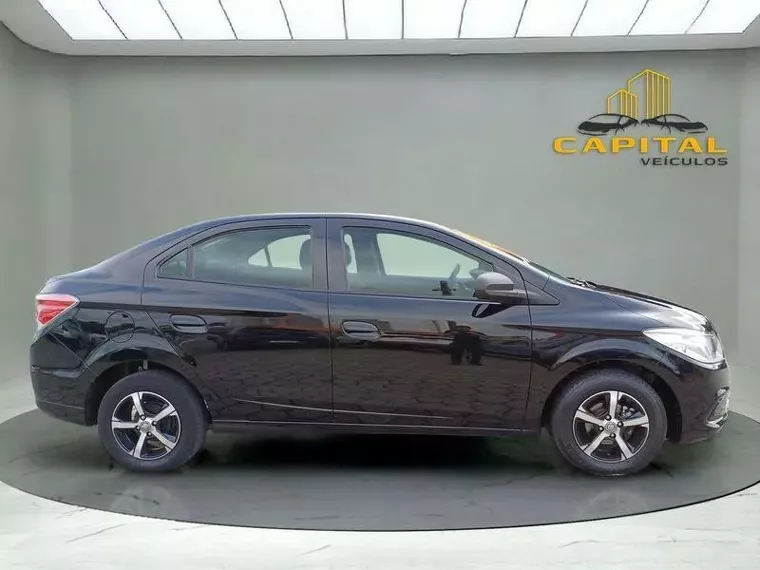 Chevrolet Prisma Preto 9