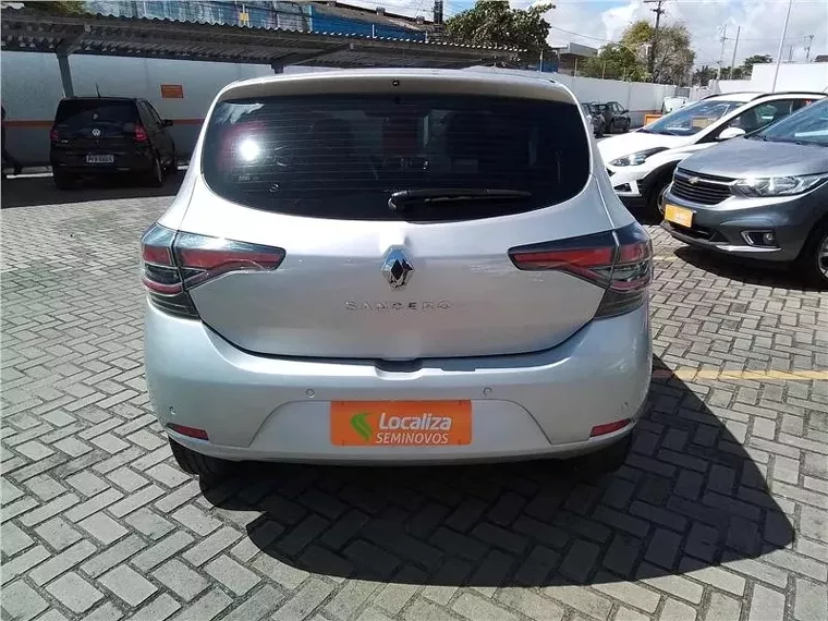 Renault Sandero Prata 9