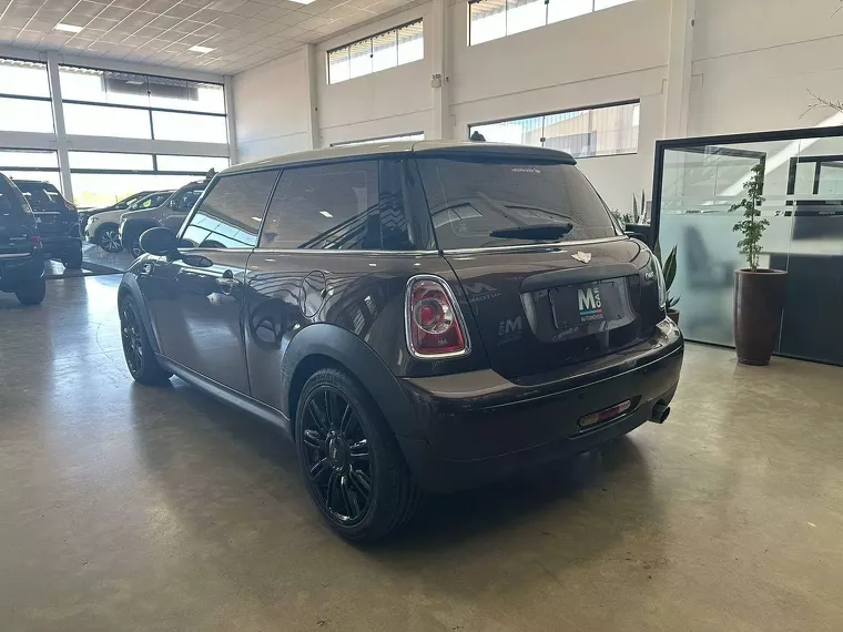 Mini Cooper Marrom 6