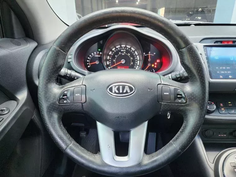 KIA Sportage Preto 9