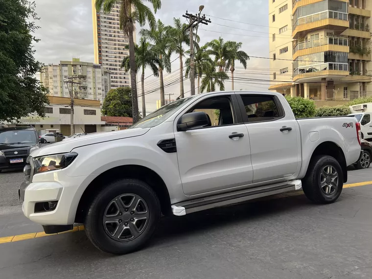 Ford Ranger Branco 11