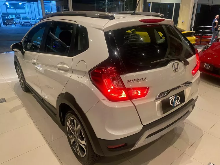 Honda WR-V Branco 4