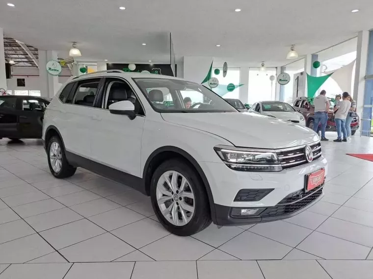 Volkswagen Tiguan Branco 8