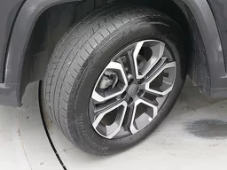 Jeep Commander