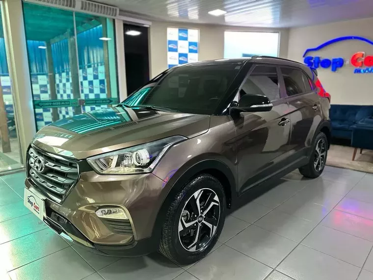 Hyundai Creta Cinza 4