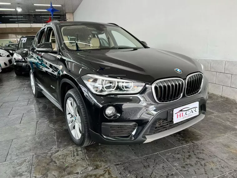 BMW X1 Preto 1