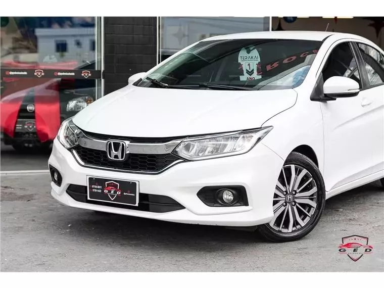 Honda City Branco 18