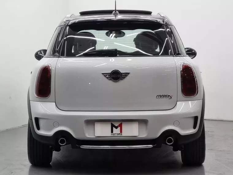 Mini Countryman Branco 14